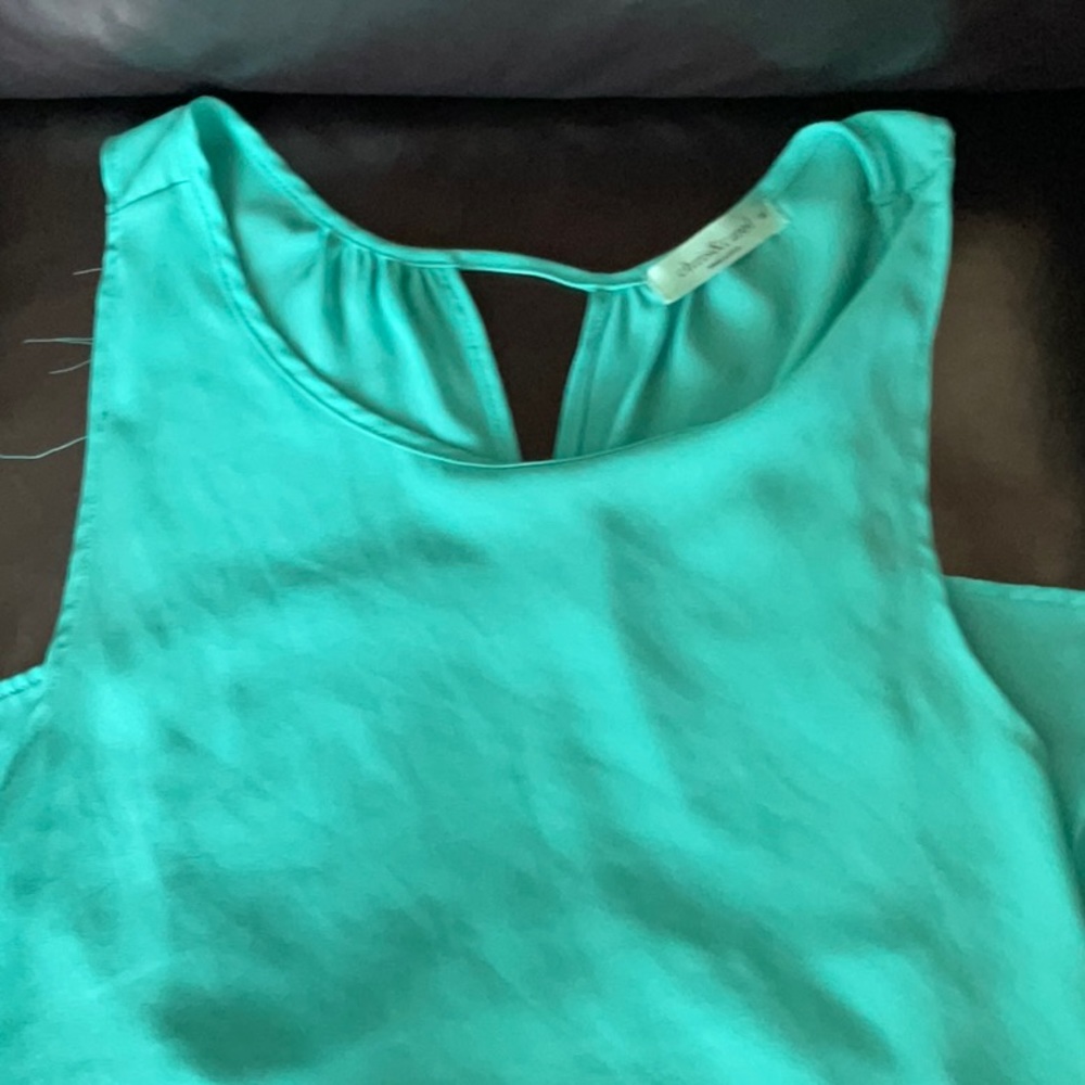 Two Flowy Tanks